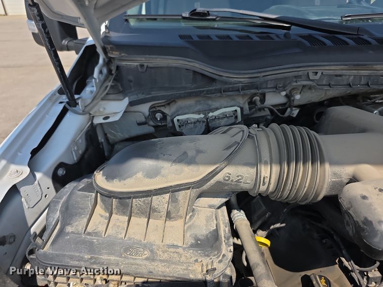 image for item EF3758 2019 Ford F250 Super Duty XLT pickup truck