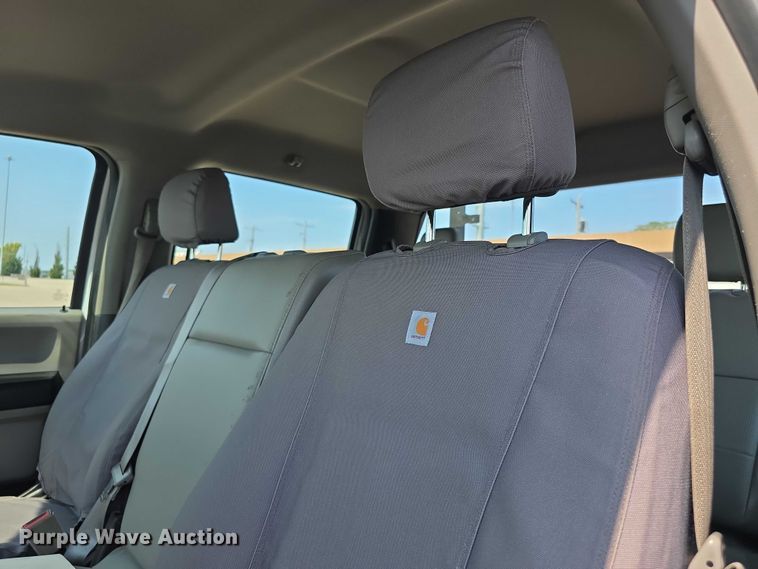 image for item EF3759 2018 Ford F250 Super Duty XL Crew Cab flatbed pickup truck