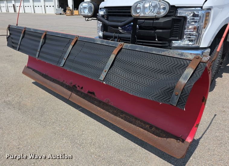 image for item EF3760 2017 Ford F350 Super Duty XL Crew Cab dump flatbed pickup truck