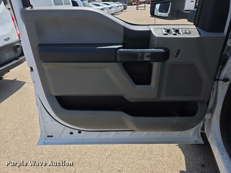 image for item EF3760 2017 Ford F350 Super Duty XL Crew Cab dump flatbed pickup truck