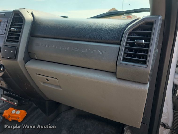 image for item EF3760 2017 Ford F350 Super Duty XL Crew Cab dump flatbed pickup truck