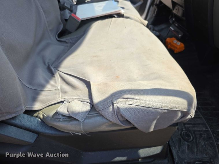 image for item EF3760 2017 Ford F350 Super Duty XL Crew Cab dump flatbed pickup truck