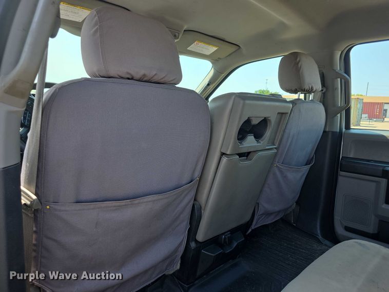 image for item EF3760 2017 Ford F350 Super Duty XL Crew Cab dump flatbed pickup truck