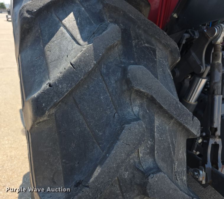 image for item EF3761 2018 Massey Ferguson 5710 MFWD tractor