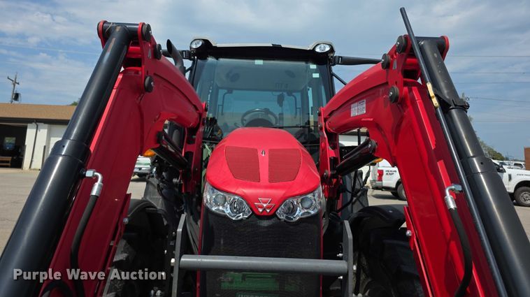 image for item EF3762 2018 Massey Ferguson  5710 MFWD tractor