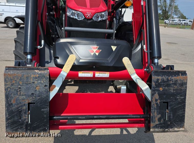 image for item EF3762 2018 Massey Ferguson  5710 MFWD tractor