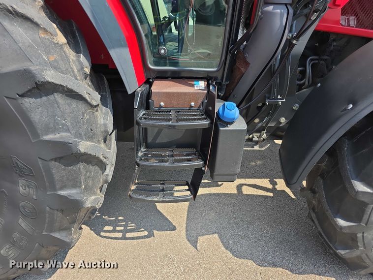 image for item EF3762 2018 Massey Ferguson  5710 MFWD tractor