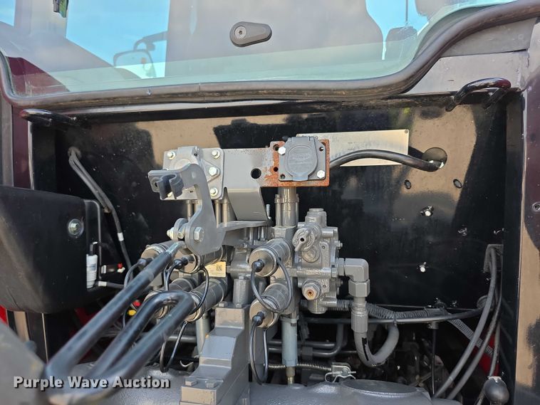 image for item EF3762 2018 Massey Ferguson  5710 MFWD tractor