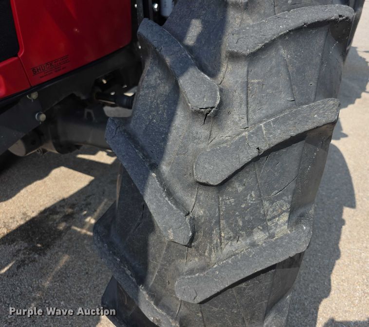 image for item EF3762 2018 Massey Ferguson  5710 MFWD tractor