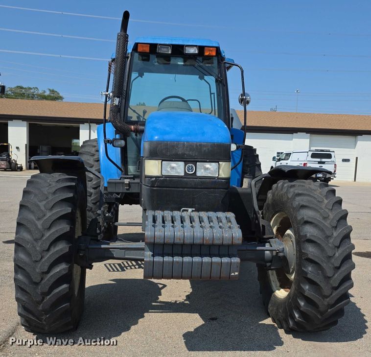 image for item EF3763 1998 New Holland  8260 MFWD tractor