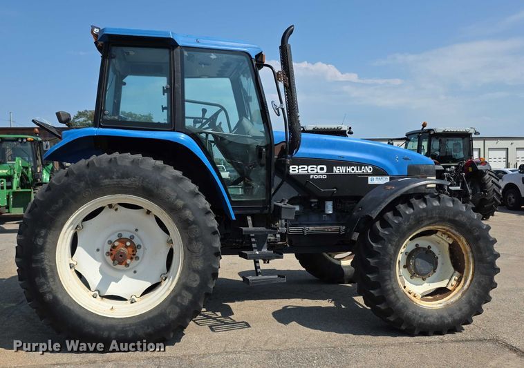 image for item EF3763 1998 New Holland  8260 MFWD tractor