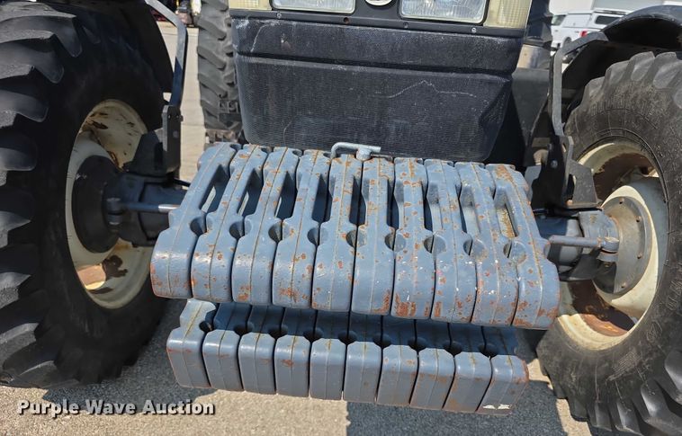 image for item EF3763 1998 New Holland  8260 MFWD tractor