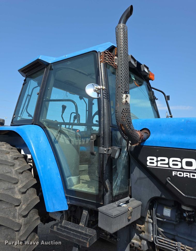 image for item EF3763 1998 New Holland  8260 MFWD tractor