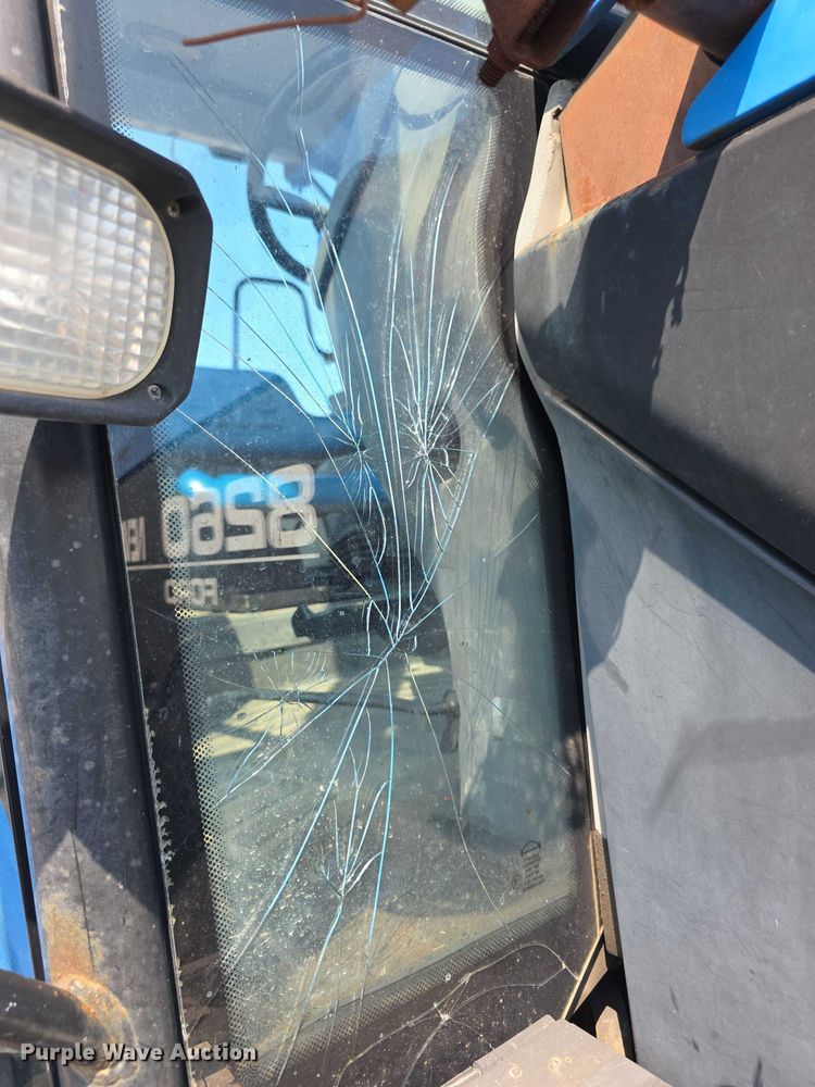 image for item EF3763 1998 New Holland  8260 MFWD tractor