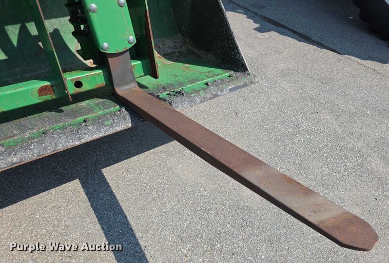 image for item EF3775 2004 John Deere  6320 MFWD tractor