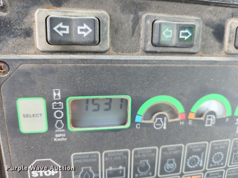 image for item EF3778 2002 John Deere 772CH II motor grader