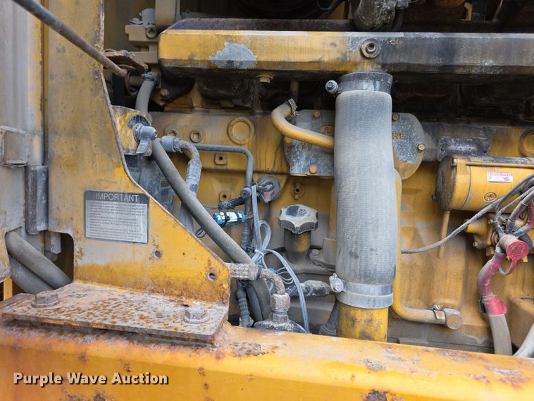 image for item EF3778 2002 John Deere 772CH II motor grader