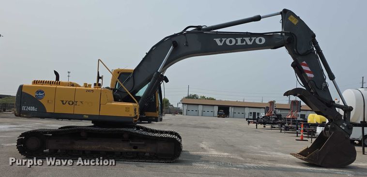 image for item EF3779 2007 Volvo EC240B LC excavator