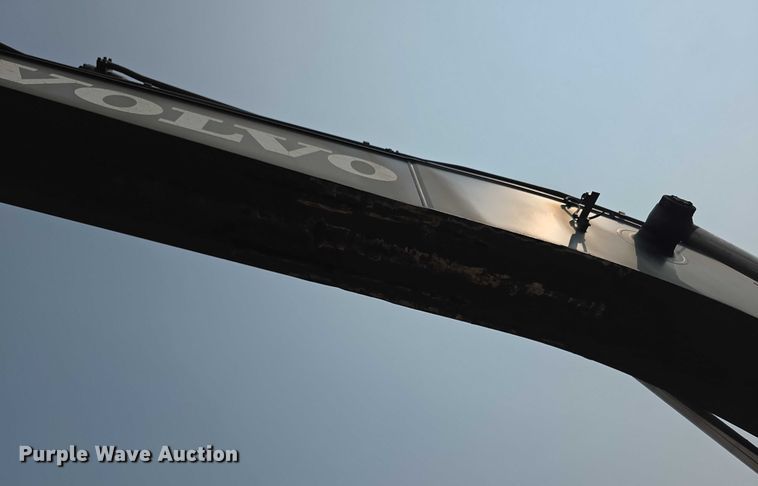 image for item EF3779 2007 Volvo EC240B LC excavator