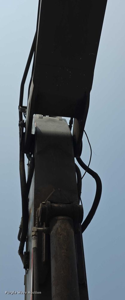 image for item EF3779 2007 Volvo EC240B LC excavator