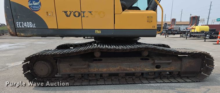 image for item EF3779 2007 Volvo EC240B LC excavator