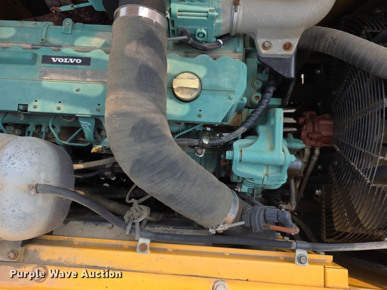 image for item EF3779 2007 Volvo EC240B LC excavator