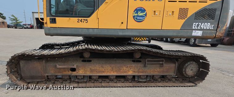 image for item EF3779 2007 Volvo EC240B LC excavator