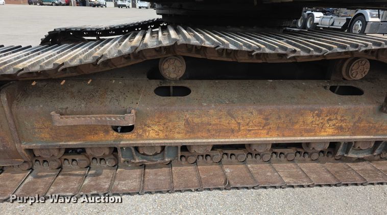 image for item EF3779 2007 Volvo EC240B LC excavator