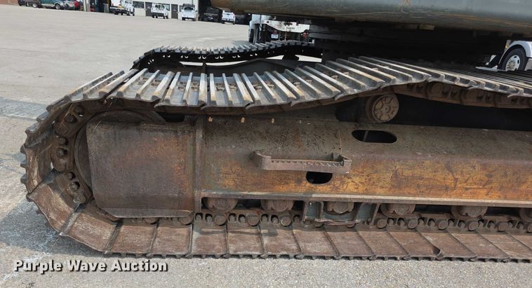 image for item EF3779 2007 Volvo EC240B LC excavator