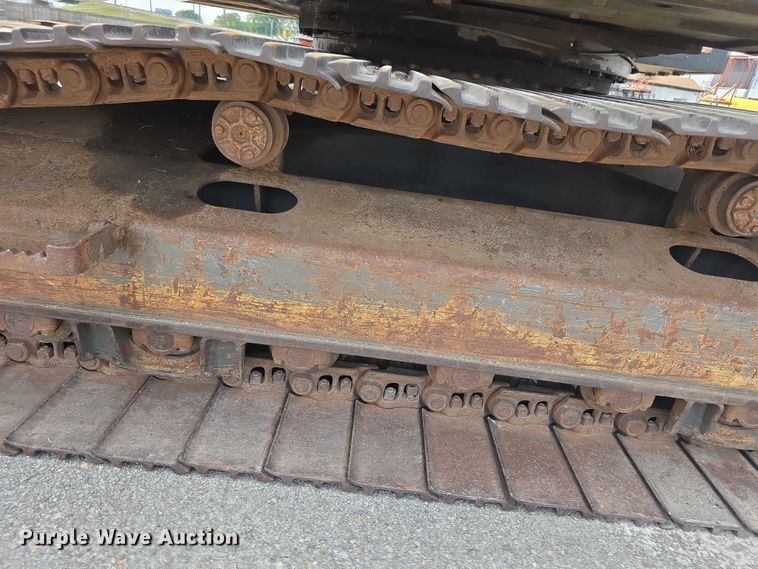 image for item EF3779 2007 Volvo EC240B LC excavator