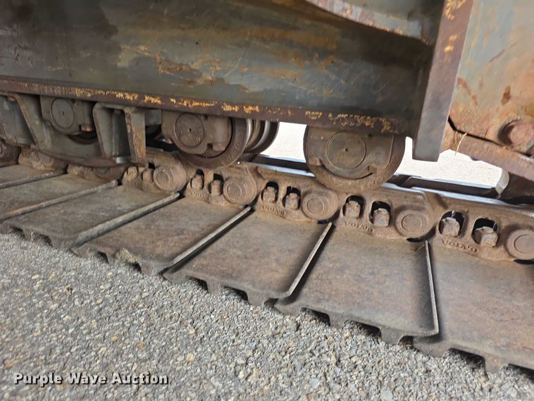 image for item EF3779 2007 Volvo EC240B LC excavator