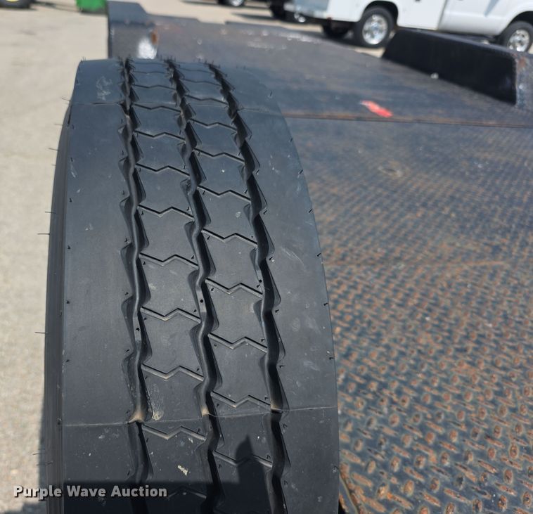 image for item EF3782 2019 Kaufman  FDDT tilt deck equipment trailer