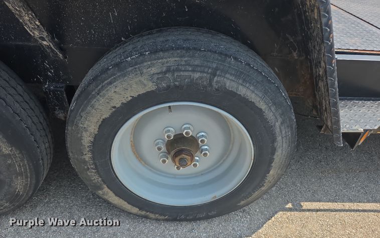 image for item EF3782 2019 Kaufman  FDDT tilt deck equipment trailer