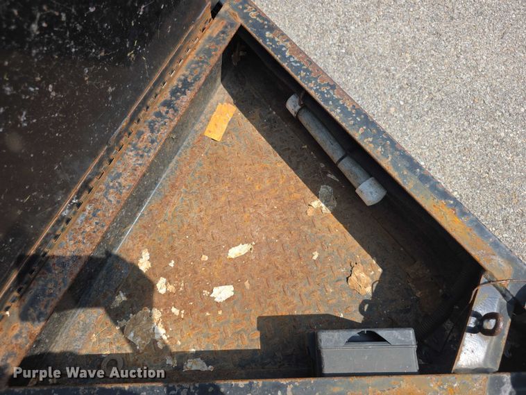 image for item EF3783 2019 Kaufman  FDDT tilt deck equipment trailer