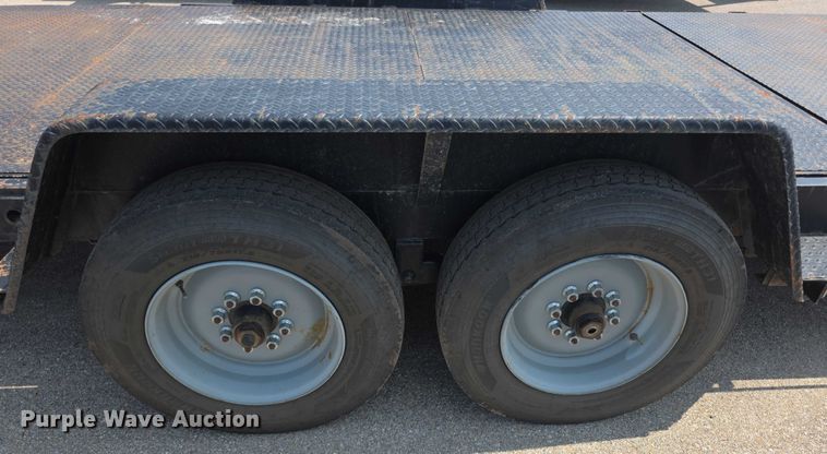 image for item EF3783 2019 Kaufman  FDDT tilt deck equipment trailer