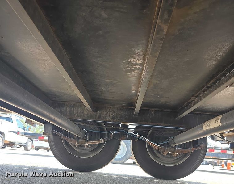 image for item EF3783 2019 Kaufman  FDDT tilt deck equipment trailer