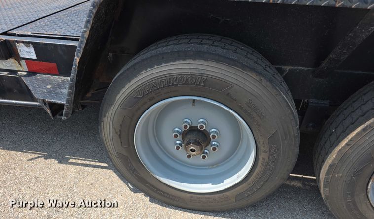 image for item EF3783 2019 Kaufman  FDDT tilt deck equipment trailer