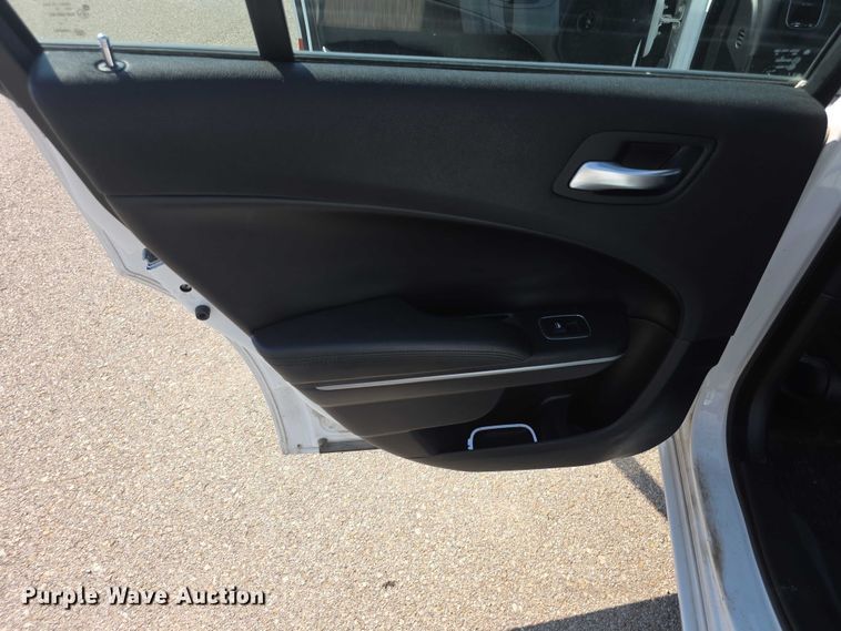 image for item EF3786 2019 Dodge  Charger Police 