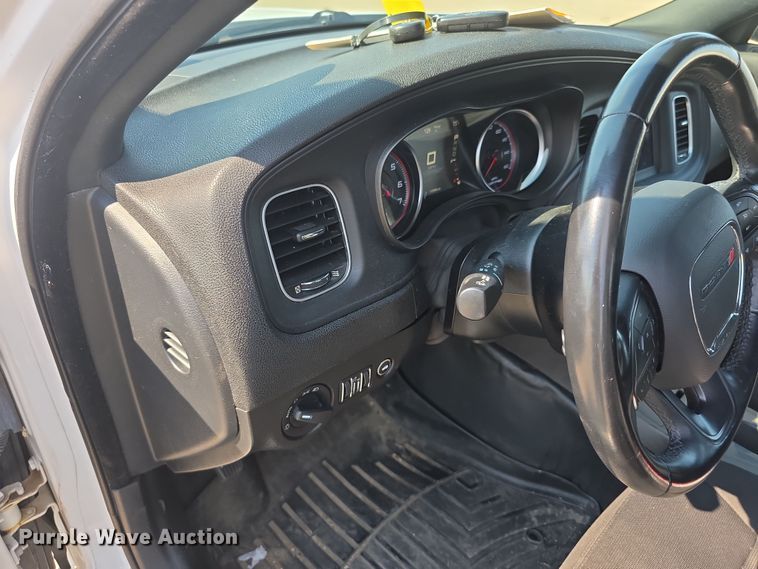 image for item EF3786 2019 Dodge  Charger Police 