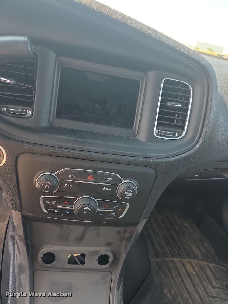 image for item EF3786 2019 Dodge  Charger Police 