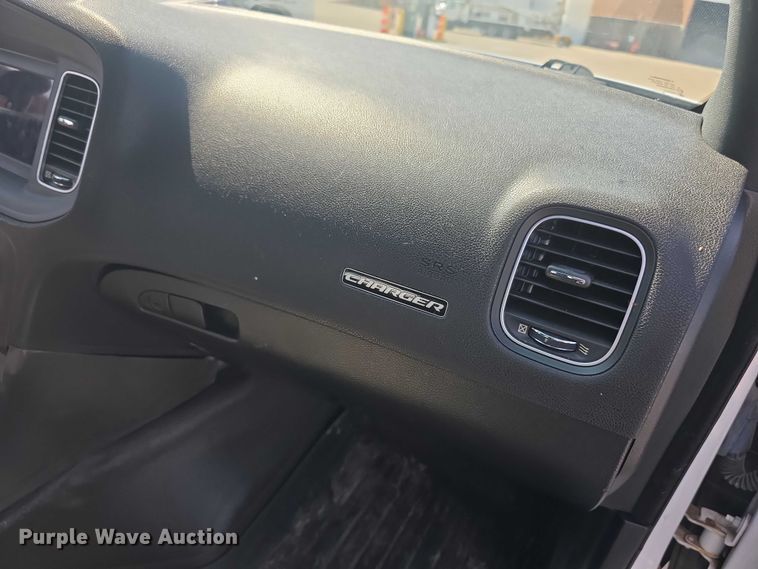 image for item EF3786 2019 Dodge  Charger Police 