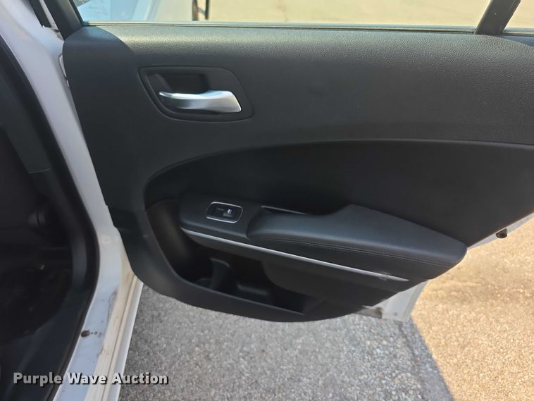 image for item EF3786 2019 Dodge  Charger Police 