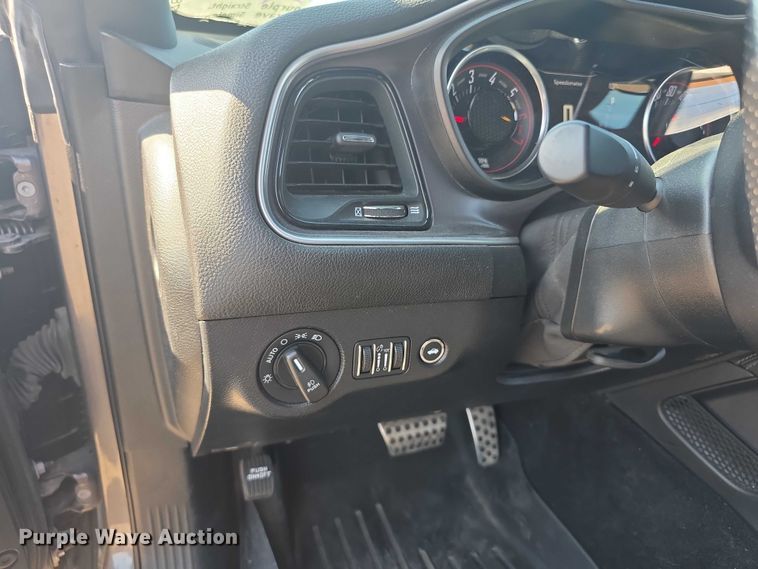 image for item EF3789 2020 Dodge Challenger 