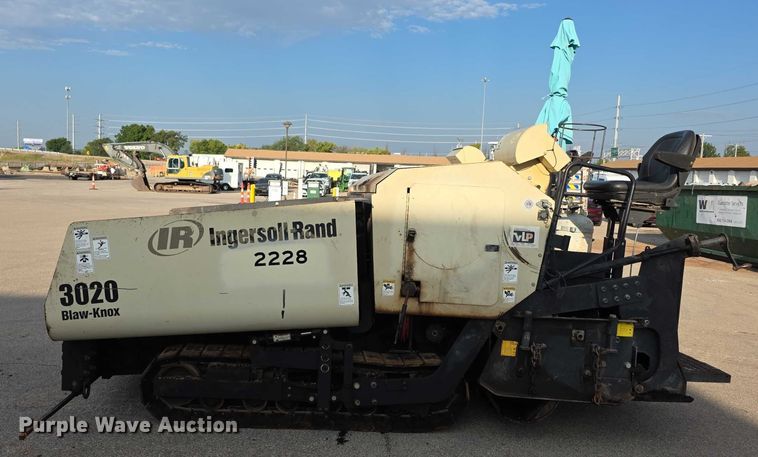 image for item EF3818 Ingersoll Rand  3120 paver