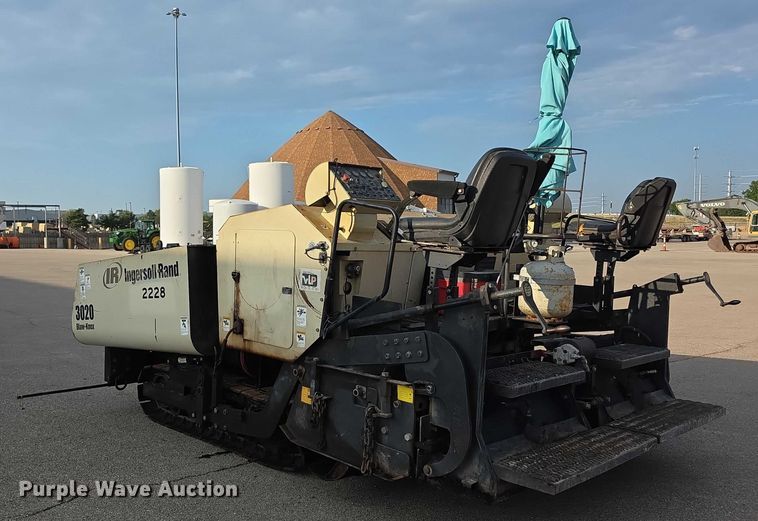 image for item EF3818 Ingersoll Rand  3120 paver