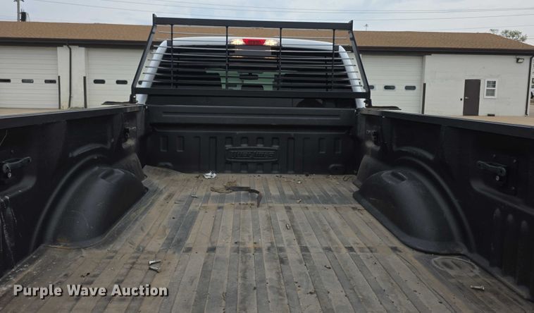 image for item EF3819 2016 Ford F150 XLT SuperCrew pickup truck