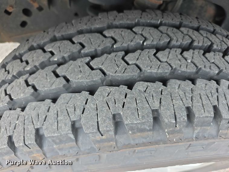 image for item EF3819 2016 Ford F150 XLT SuperCrew pickup truck