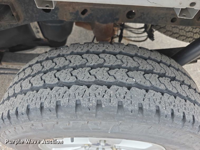 image for item EF3819 2016 Ford F150 XLT SuperCrew pickup truck