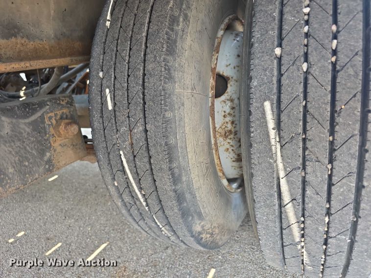 image for item EF3820 2009 Felling DA292 equipment trailer