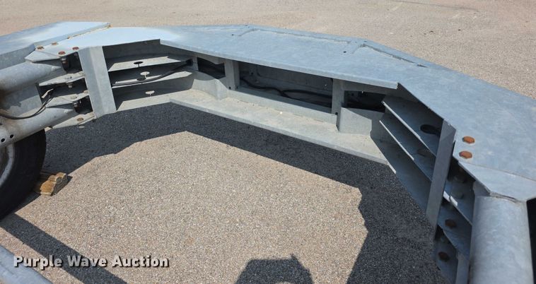 image for item EF3821 2012 Energy Absorption Systems crash attenuator trailer